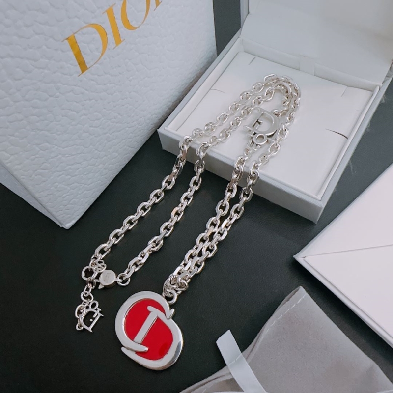 chr1st1an D10r necklaces